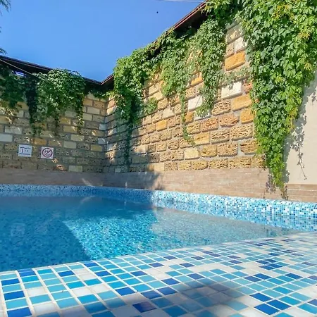 Arcadia Villa