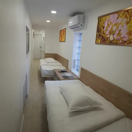 Arcadia Villa